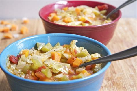 The Cabbage Soup Diet helps people lose weight .